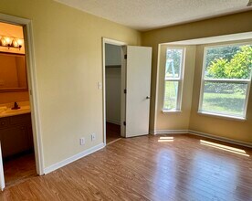 1137 Rebecca Dr in Burns, TN - Building Photo - Building Photo