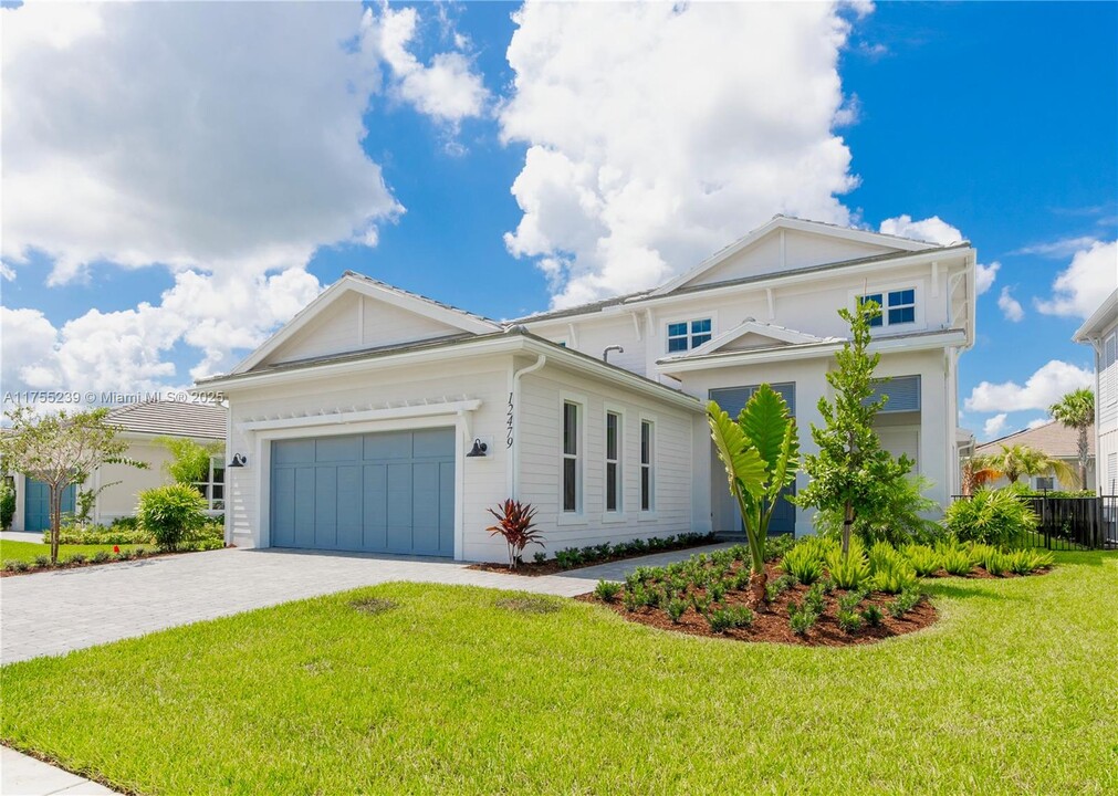 12479 Nautilus Cir in Palm Beach Gardens, FL - Building Photo