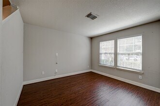 7603 Chalk Hill in Missouri City, TX - Building Photo - Building Photo