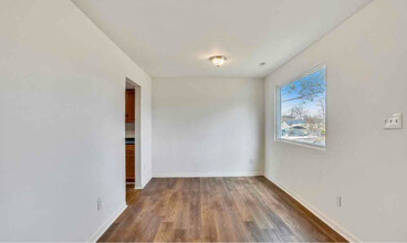 1708a Shadyside Dr in Edgewater, MD - Building Photo - Building Photo