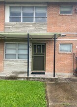 3834 Glen Arbor Dr, Unit 1A in Houston, TX - Building Photo - Building Photo