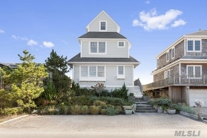 929 Dune Rd in Westhampton Beach, NY - Foto de edificio