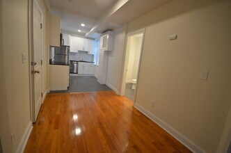 129 Sutherland Rd, Unit A in Boston, MA - Building Photo - Building Photo