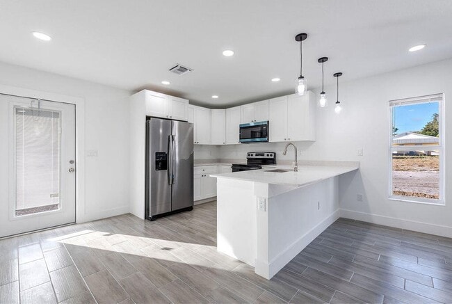 property at 3244 Jefferson St