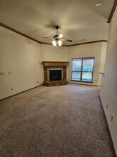 2901 Coach Ct in Norman, OK - Building Photo - Building Photo