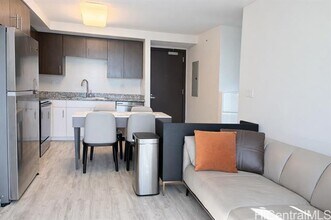 988 Halekauwila St in Honolulu, HI - Building Photo - Building Photo