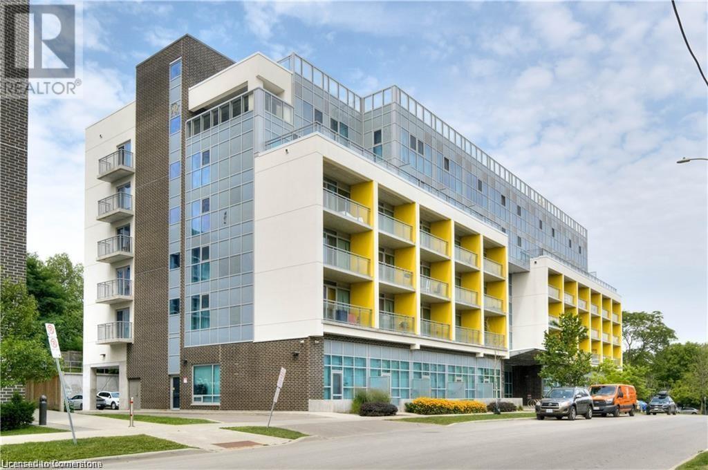 257 Hemlock St in Waterloo, ON - Building Photo