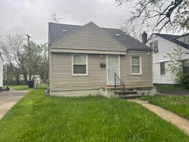 20237 Hamburg St in Detroit, MI - Building Photo