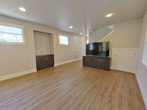 335-337 NW 18th St in Corvallis, OR - Building Photo - Building Photo