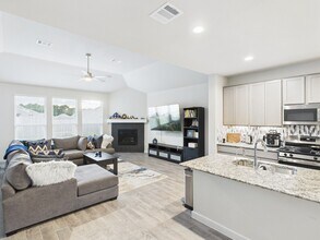 11823 Maple Oak Dr in Houston, TX - Building Photo - Building Photo