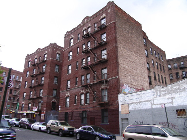 2160 Walton Ave in Bronx, NY - Building Photo - Building Photo