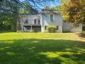 112 Rogers Cove Rd in Waynesville, NC - Building Photo - Building Photo