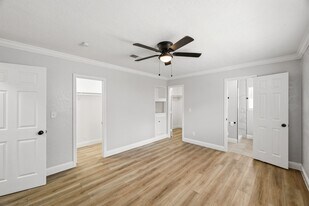 1310 Burning Tree Rd in Humble, TX - Building Photo