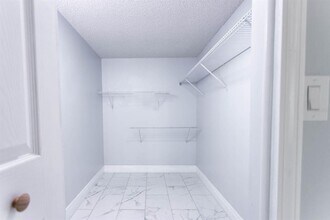 647 N Keene Rd in Clearwater, FL - Building Photo - Building Photo
