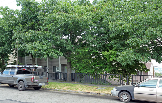 1815 G St in Tacoma, WA - Foto de edificio - Building Photo