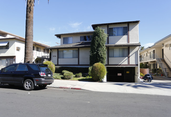 134 N Belmont St in Glendale, CA - Building Photo - Building Photo