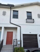 1116 SW 7th Ct in Florida City, FL - Building Photo