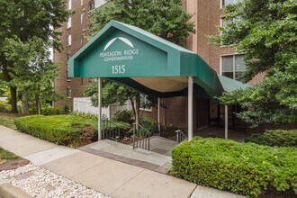 Pentagon Ridge in Arlington, VA - Building Photo - Building Photo
