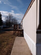 354 Golden Dale Dr in House Springs, MO - Building Photo - Building Photo