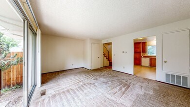 35 Front St in Healdsburg, CA - Building Photo - Building Photo