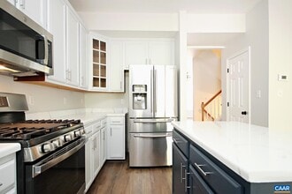4740 Bluejay Way in Charlottesville, VA - Building Photo - Building Photo