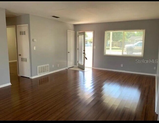 1509 79th Ave N in St. Petersburg, FL - Building Photo - Building Photo