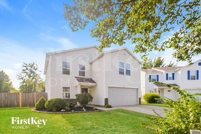11815 Buck Creek Cir in Noblesville, IN - Building Photo - Building Photo
