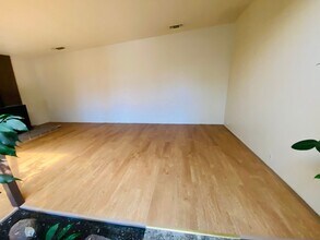8799 Cheer Ct in Elk Grove, CA - Building Photo - Building Photo