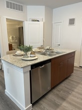 Smart Living Allen Genoa in Houston, TX - Foto de edificio - Building Photo