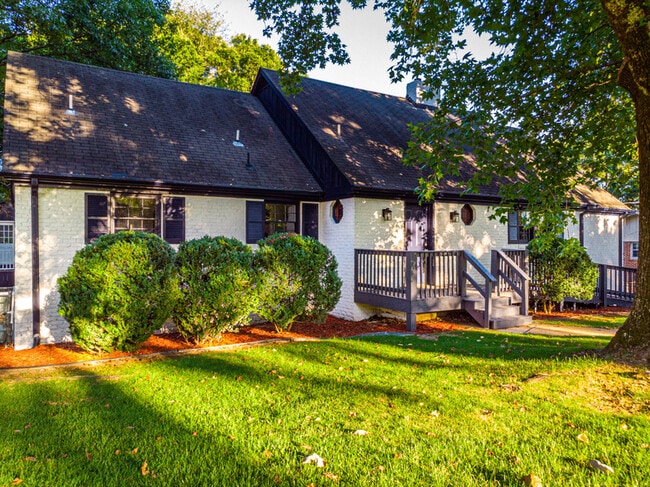 property at 7605 Fleming Hills Dr SW