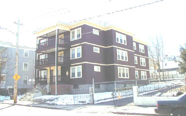 79 Rosseter St in Boston, MA - Building Photo