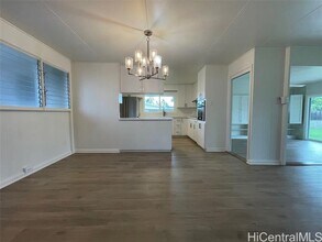 137 Kaluamoo St in Kailua, HI - Building Photo - Building Photo