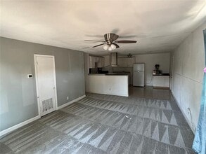 1303 E Myrtle St in Fort Worth, TX - Building Photo - Building Photo