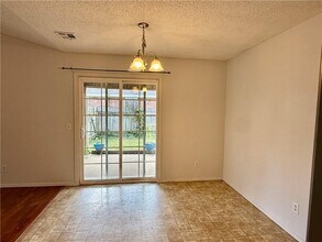2313 W Beech St in Rogers, AR - Building Photo - Building Photo
