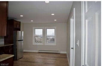 394 N 7th St in Prospect Park, NJ - Building Photo - Building Photo