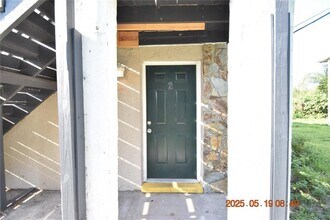 2207 Irene St in Lutz, FL - Building Photo - Building Photo