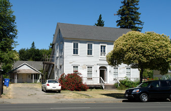 1251 Jefferson St in Napa, CA - Building Photo - Building Photo