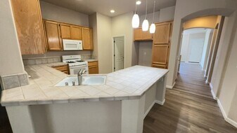 99 Jarvis Cir in Sacramento, CA - Building Photo