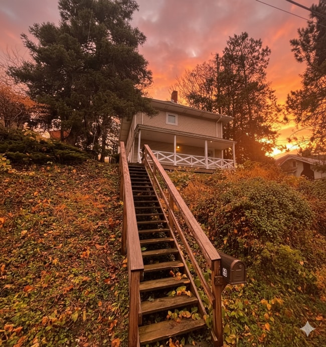 property at 59 Pointview Rd