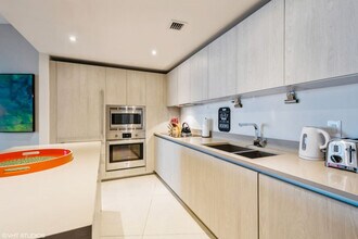 4111 S Ocean Dr in Hollywood, FL - Building Photo - Building Photo