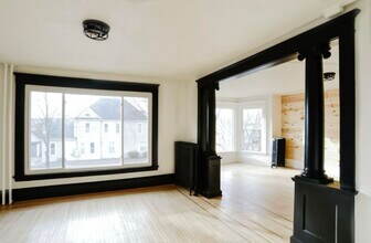 1000 24th Ave NE, Unit 2 in Minneapolis, MN - Building Photo - Building Photo