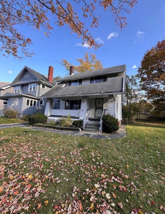 property at 847 Nela View Rd