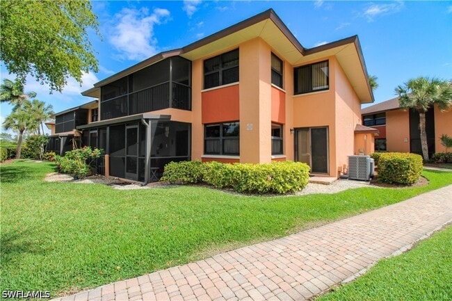 1510 Mainsail Dr in Naples, FL - Building Photo - Building Photo
