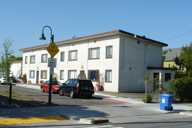 1806-1810 West St in Berkeley, CA - Building Photo - Building Photo