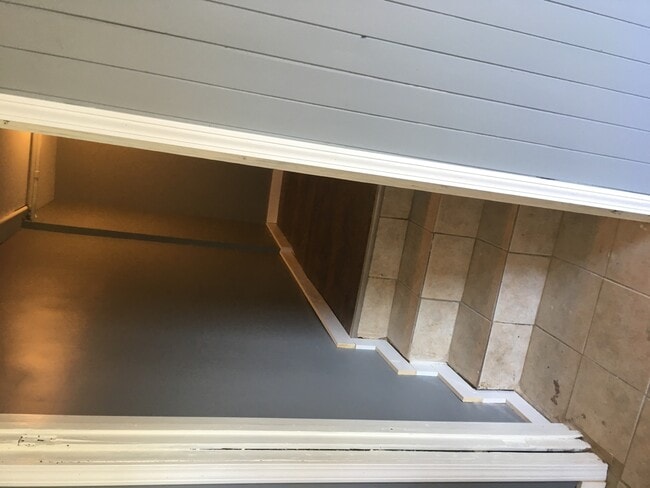 393 Wellington Ave in Elgin, IL - Building Photo - Building Photo