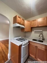349 Pleasant St in Malden, MA - Building Photo - Building Photo