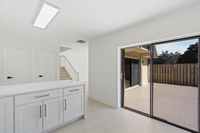 2897 SW 22nd Cir in Delray Beach, FL - Building Photo - Building Photo