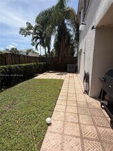 10161 SW 117th Ct in Miami, FL - Building Photo - Building Photo