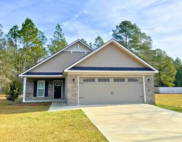 605 Sugar Maple Dr in Brooklet, GA - Building Photo