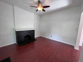 923 S 400 E in Salt Lake City, UT - Building Photo - Building Photo